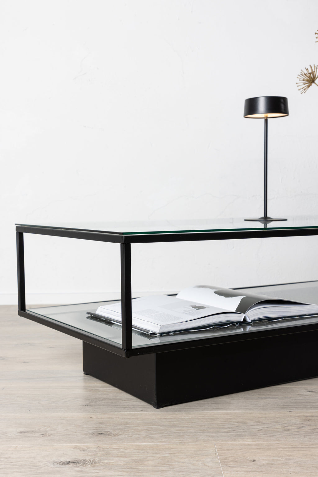 15015-180_3_m Maglehem Tisch Couchtisch