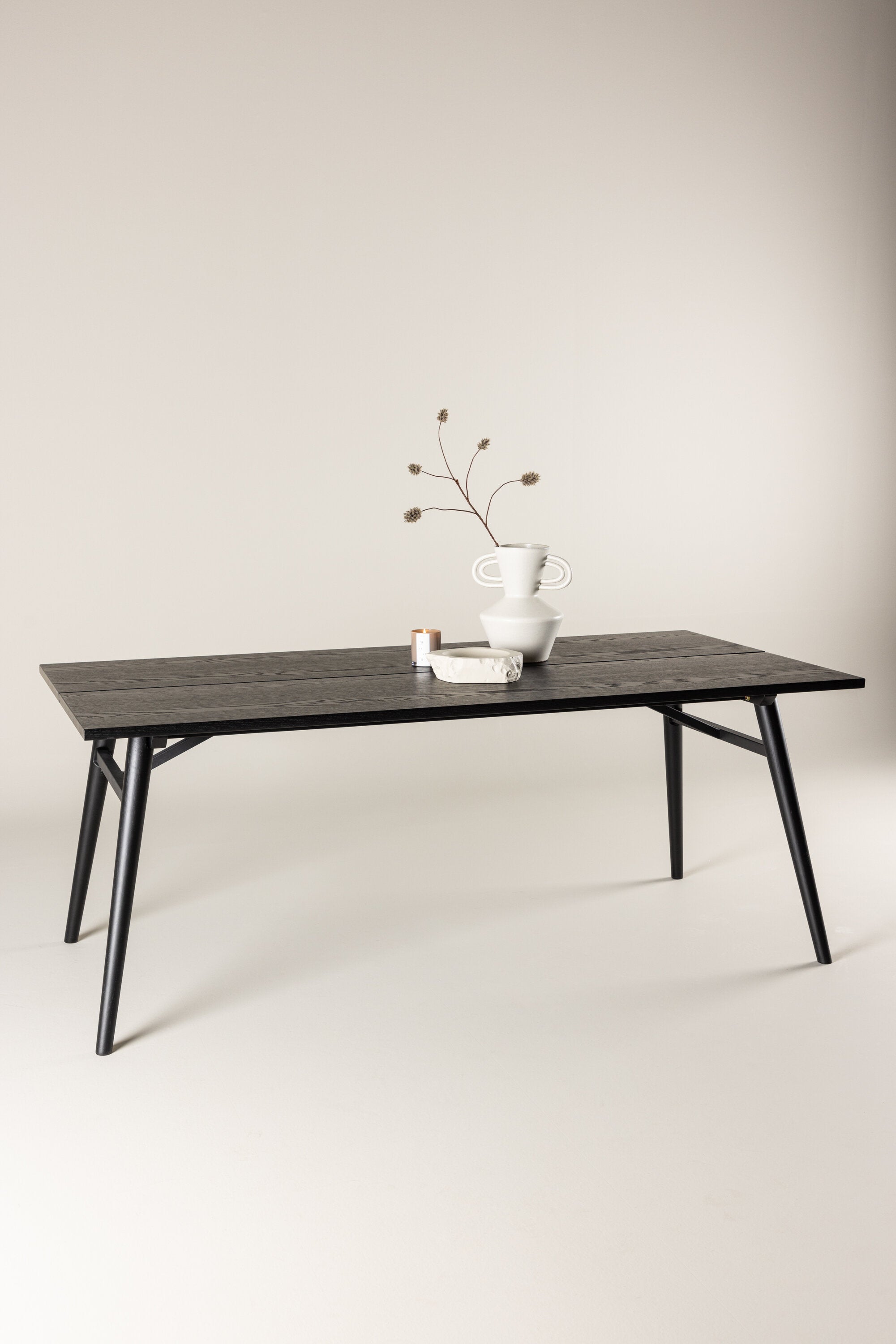 15019-608_1_m Sleek Table Rechteckiger Esstisch