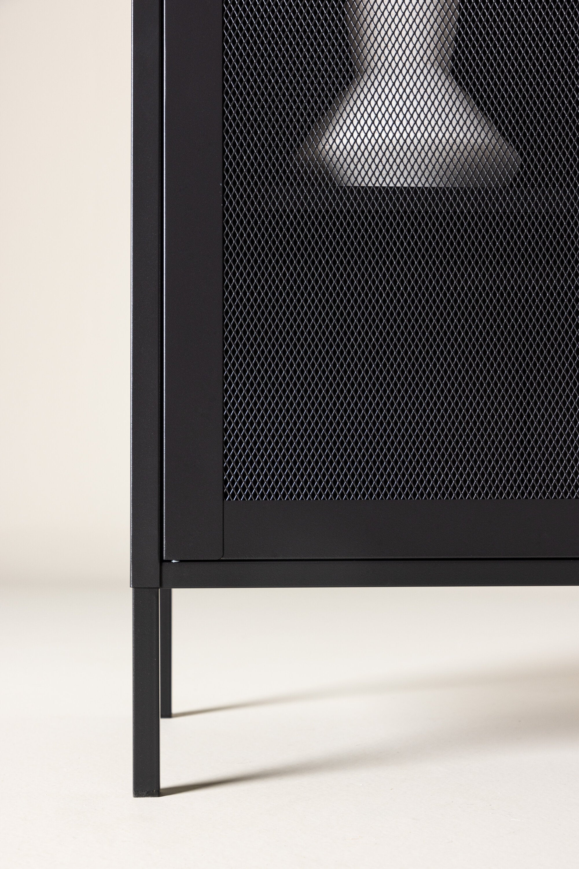 15360-208_7_m Misha Schrank Schrank