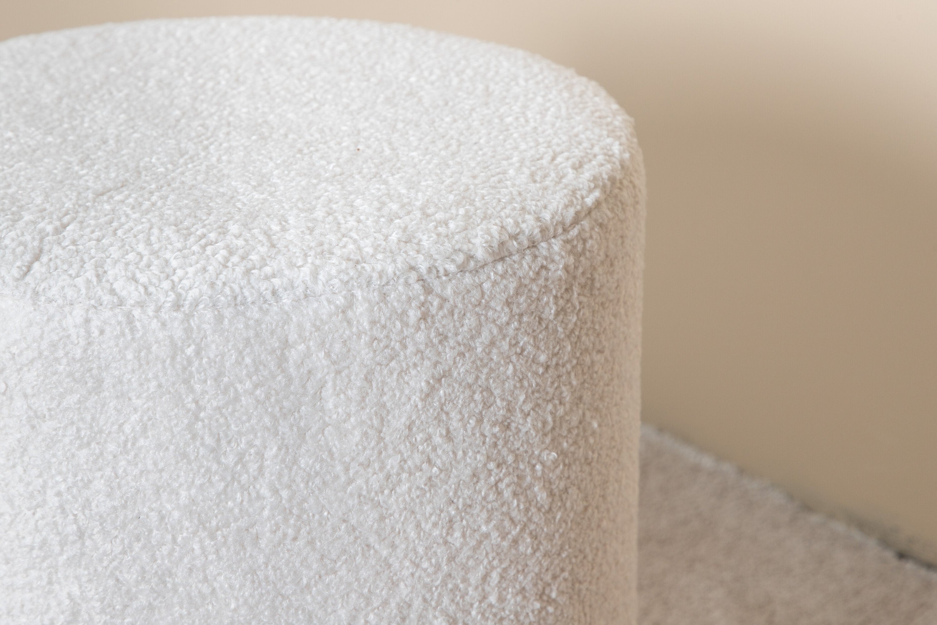 15561-400__13 Benji Pouf Sitzpouf