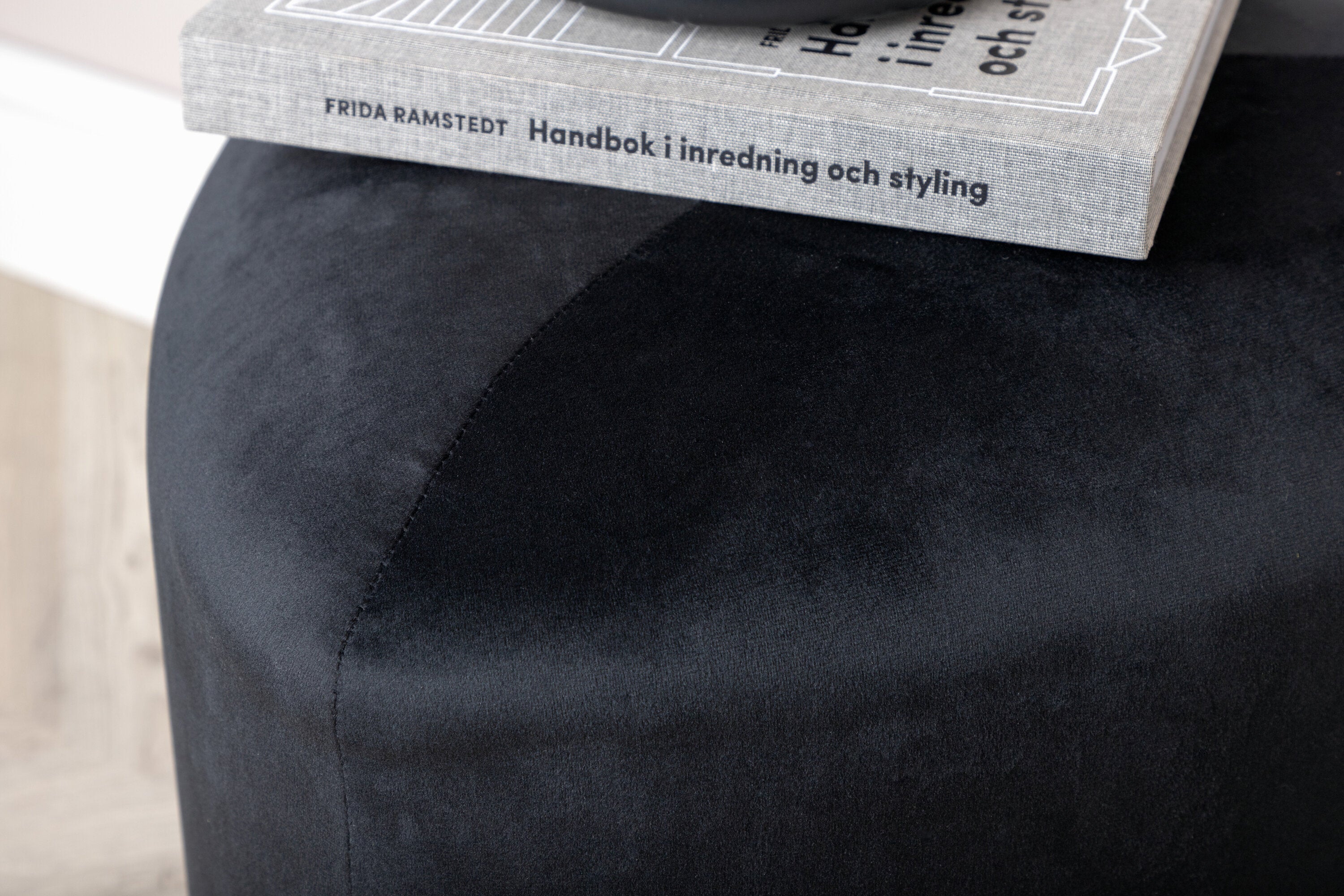 15570-888__15 Peg Pouf Sitzpouf