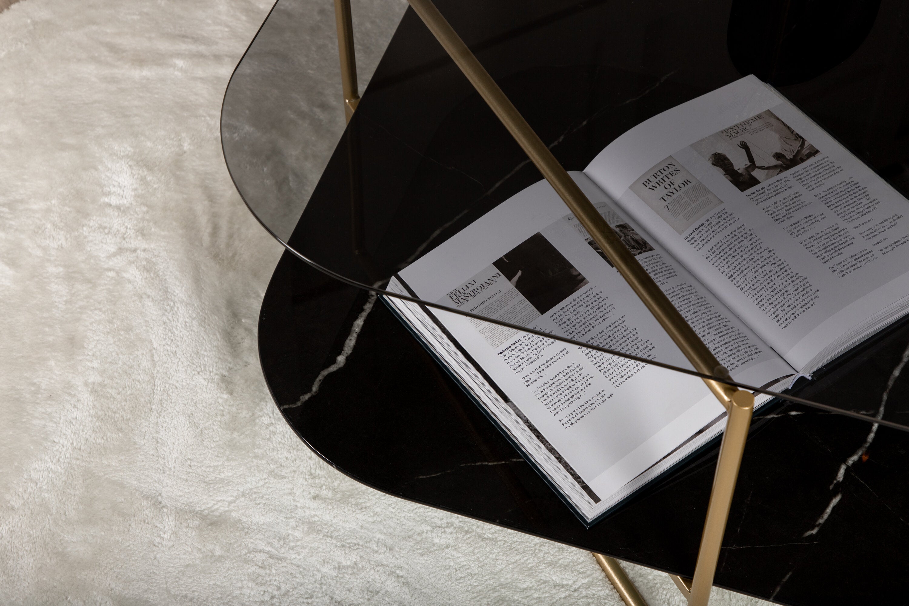 15598-458__12 Un Line Tisch Couchtisch