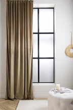 15925-703__001 Mary Vorhang Vorhang