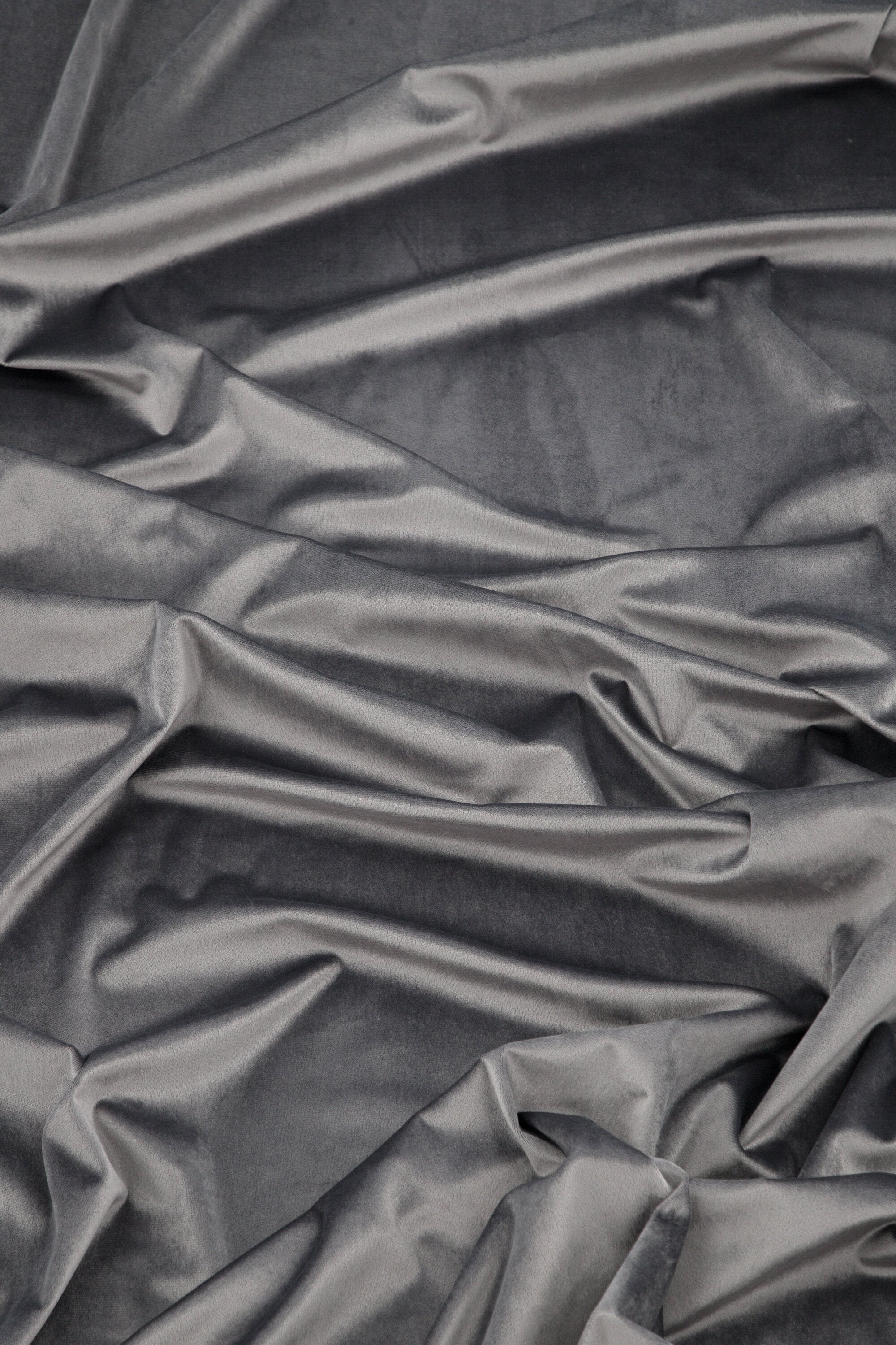 15925-705__002 Mary Vorhang Vorhang