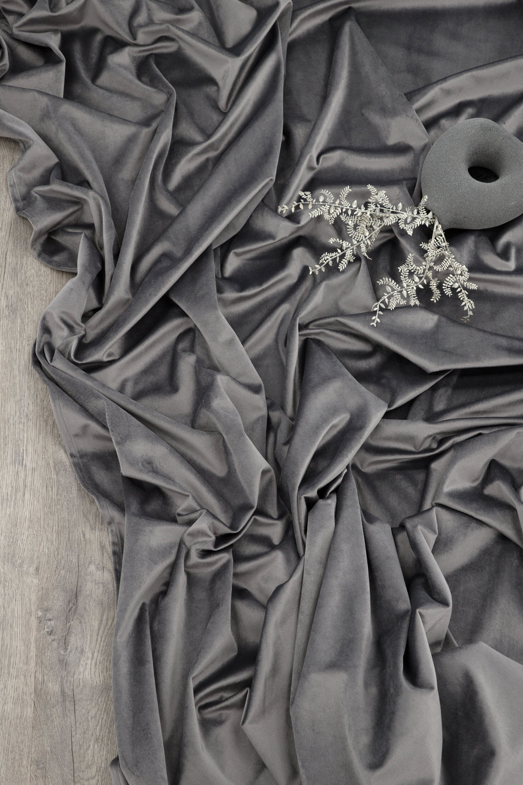 15925-705__004 Mary Vorhang Vorhang