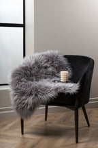 15937-305__001 Katy Schafsfell Decke