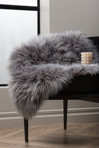 15937-305__005 Katy Schafsfell Decke