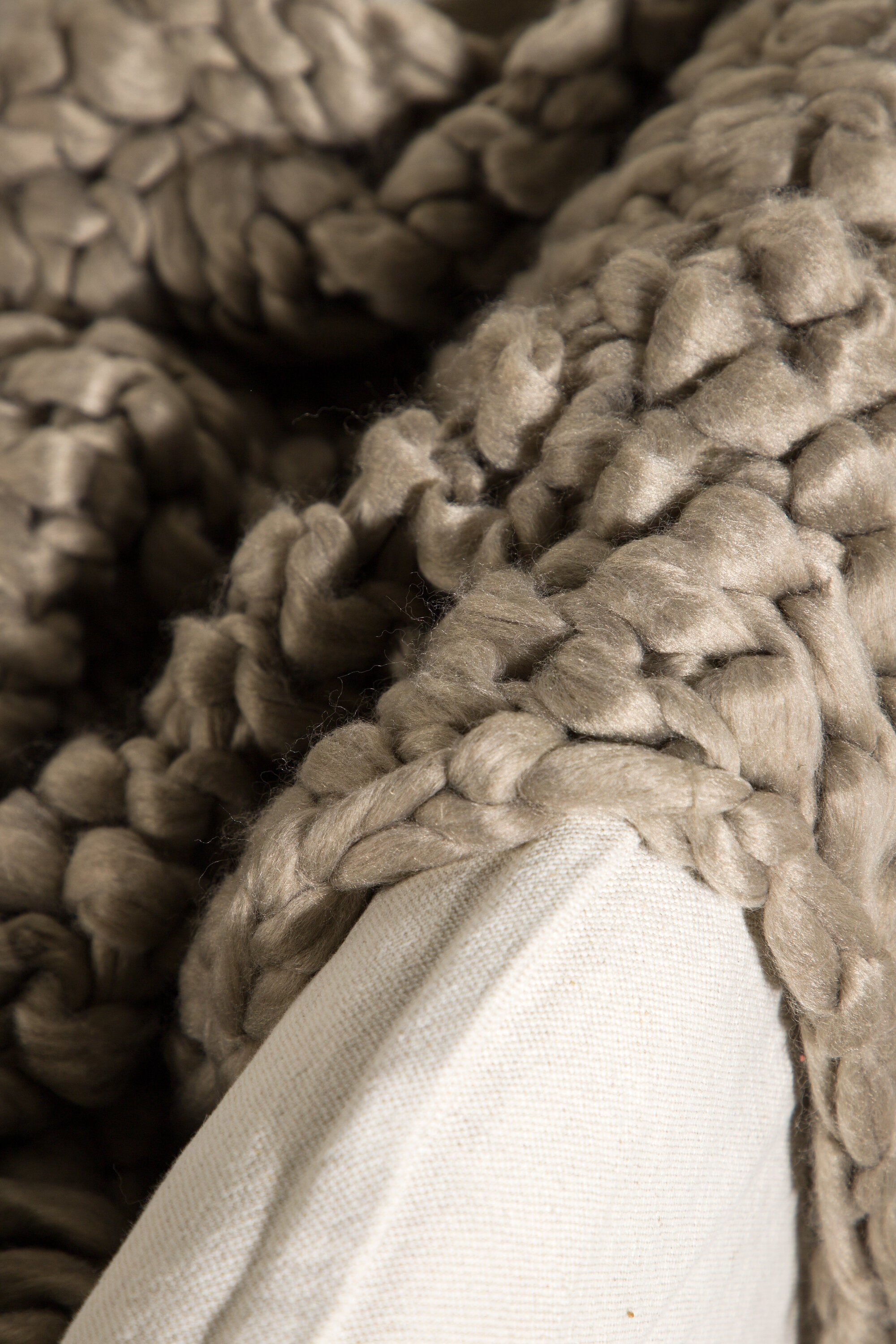 15940-203__007 Kate Throw Decke