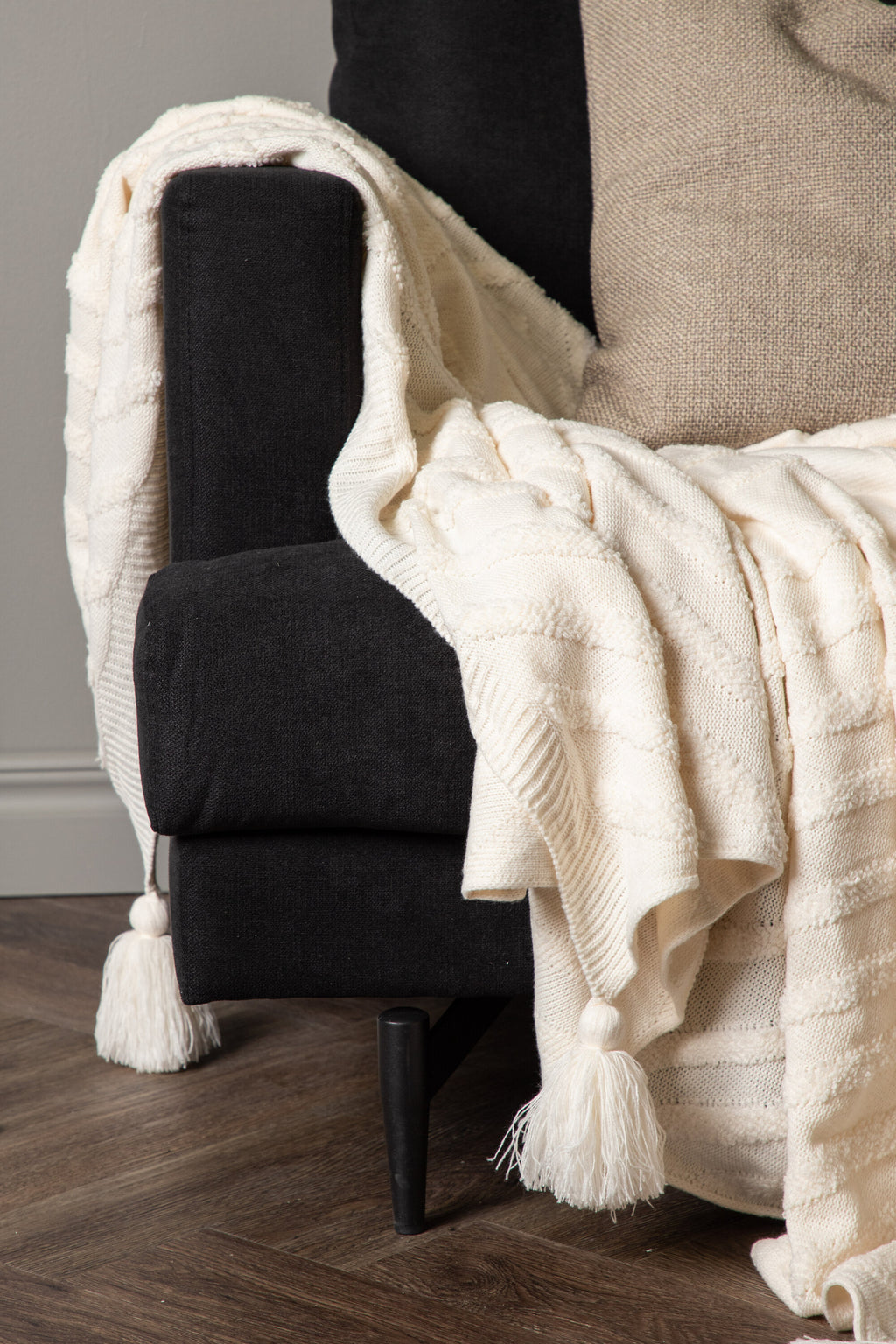 15941-201__004 Katlyn Throw Decke