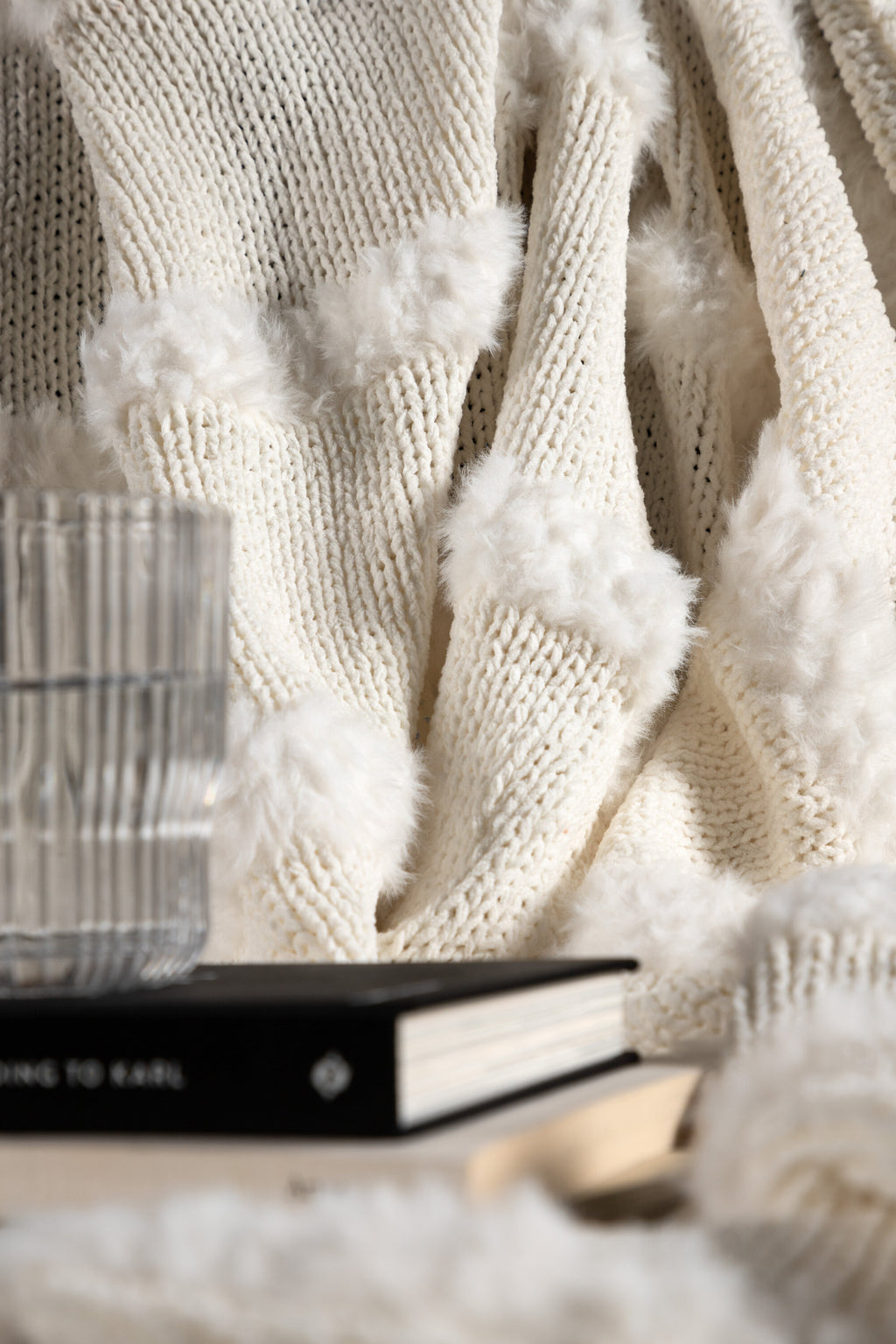 15942-301__005 Katleen Throw Decke