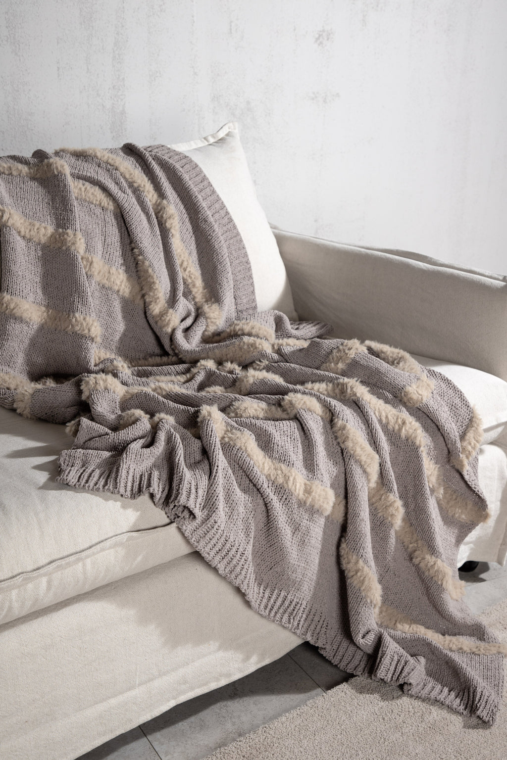 15942-305__001 Katleen Throw Decke