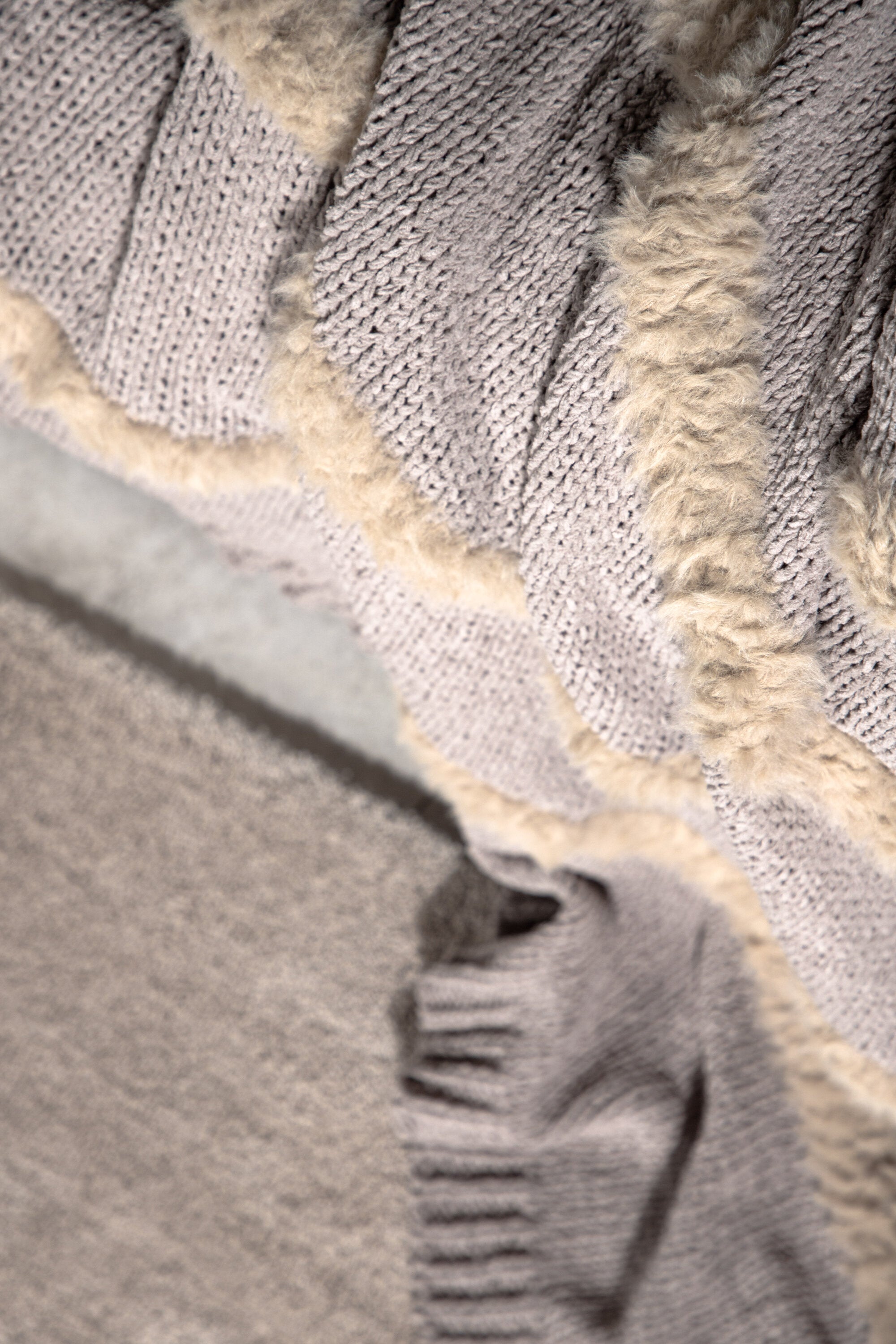 15942-305__008 Katleen Throw Decke