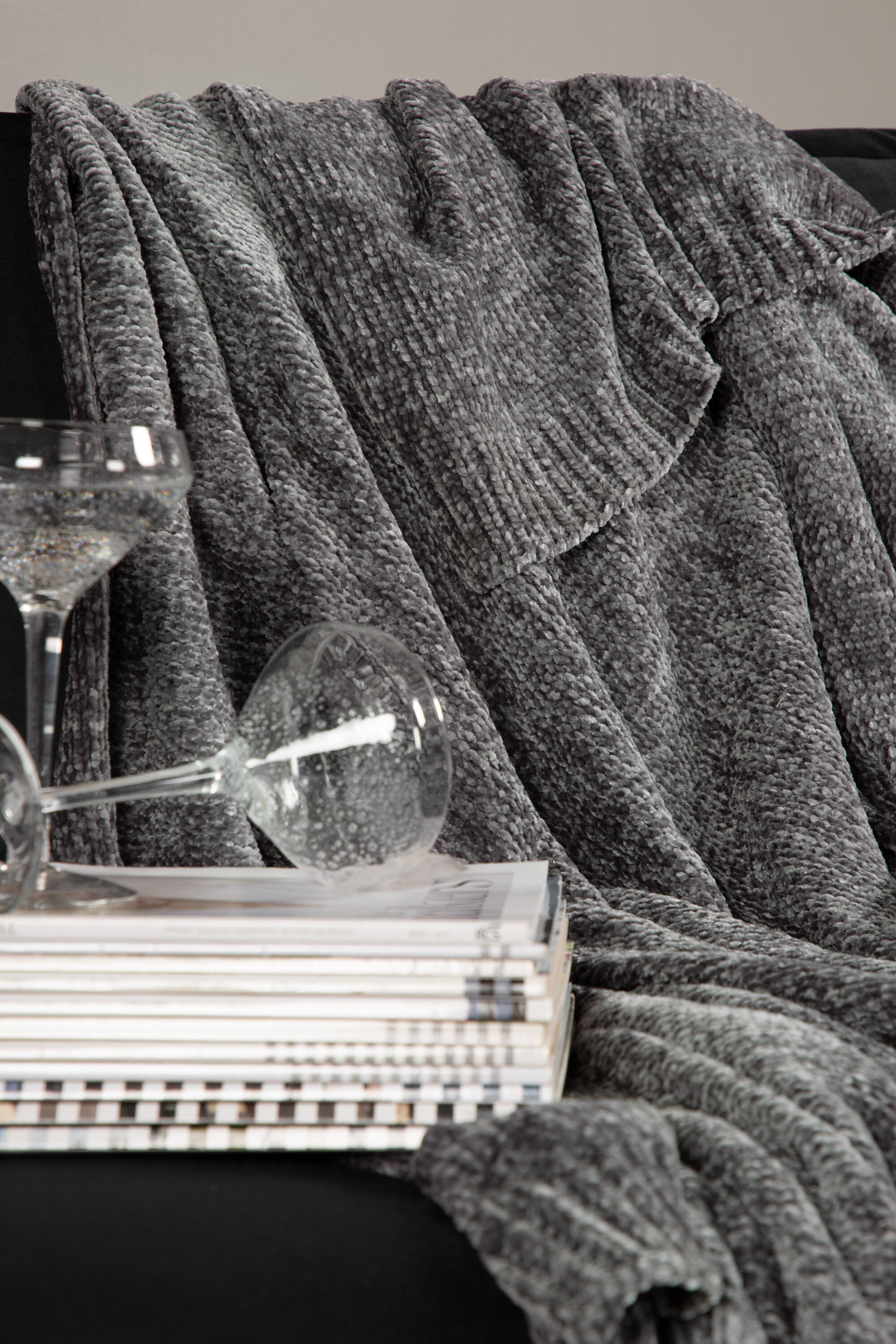 15947-205__004 Ally Throw Decke