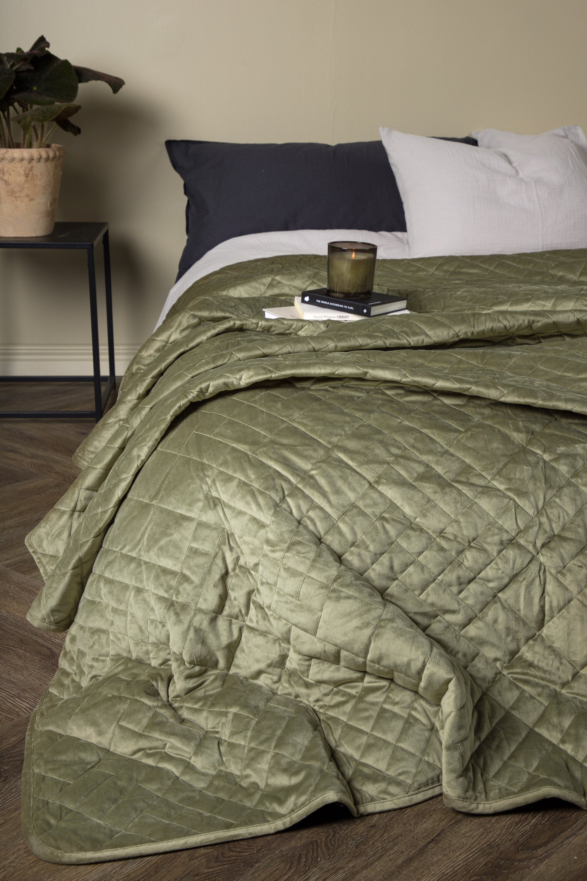 15988-704_001 Jilly Bettüberwurf Bettwäsche