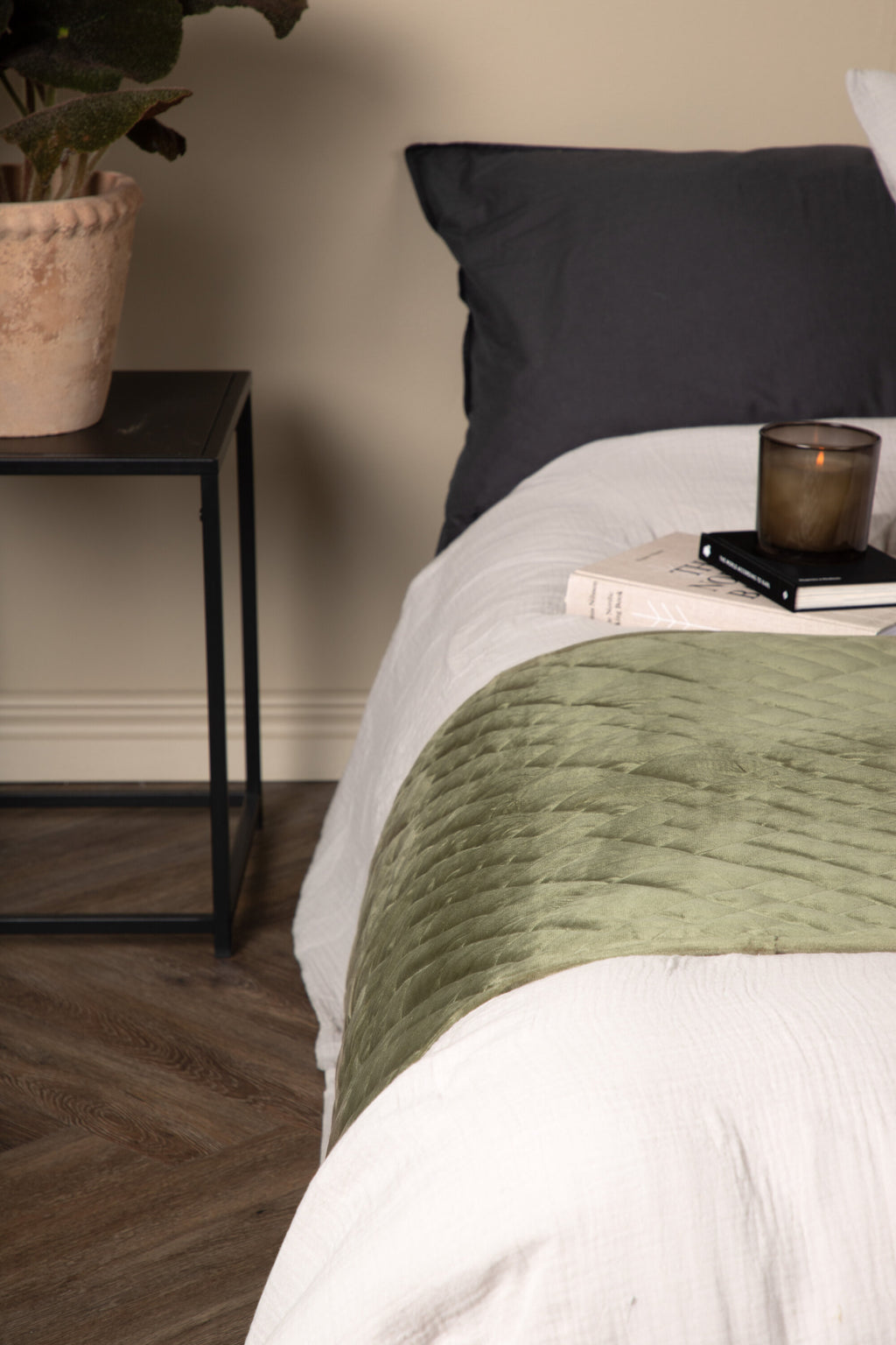 15990-704__001 Jilly Bettüberwurf Bettwäsche