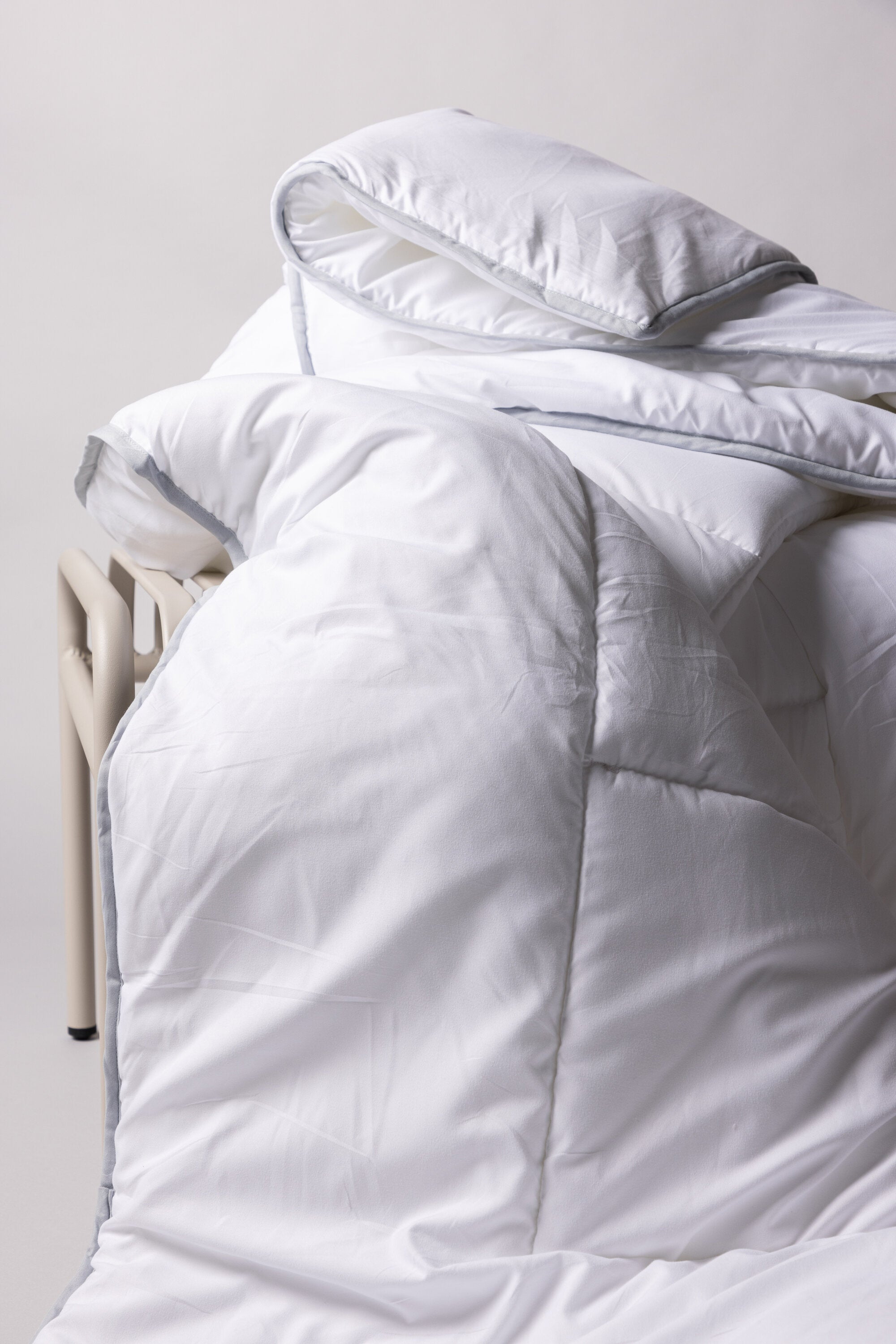 16030-100_3_m Alice Bettdecke Bettwäsche