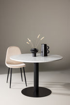 Razzia Tisch