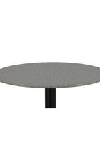Razzia Tisch