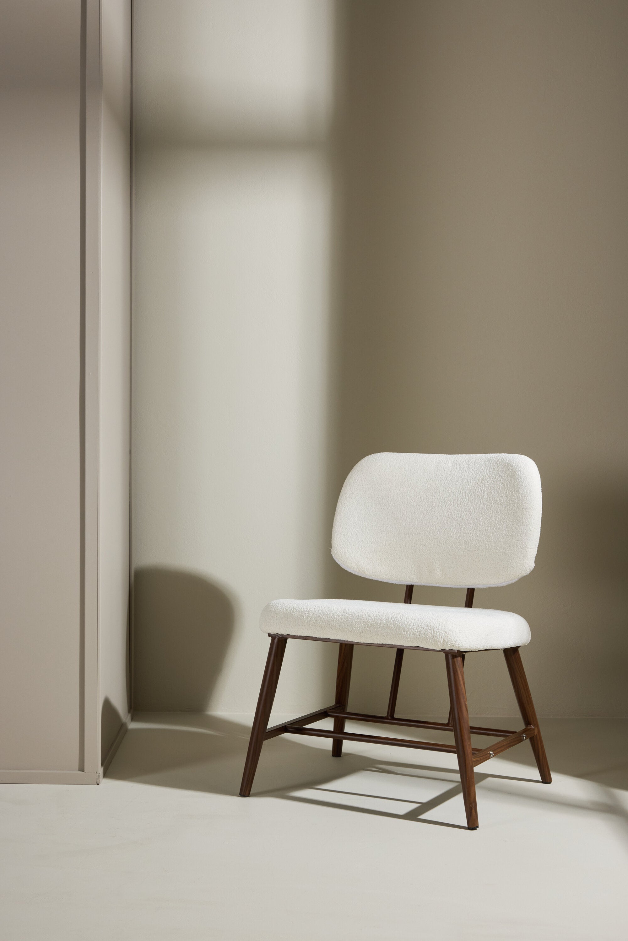 Midland Lounge Chair