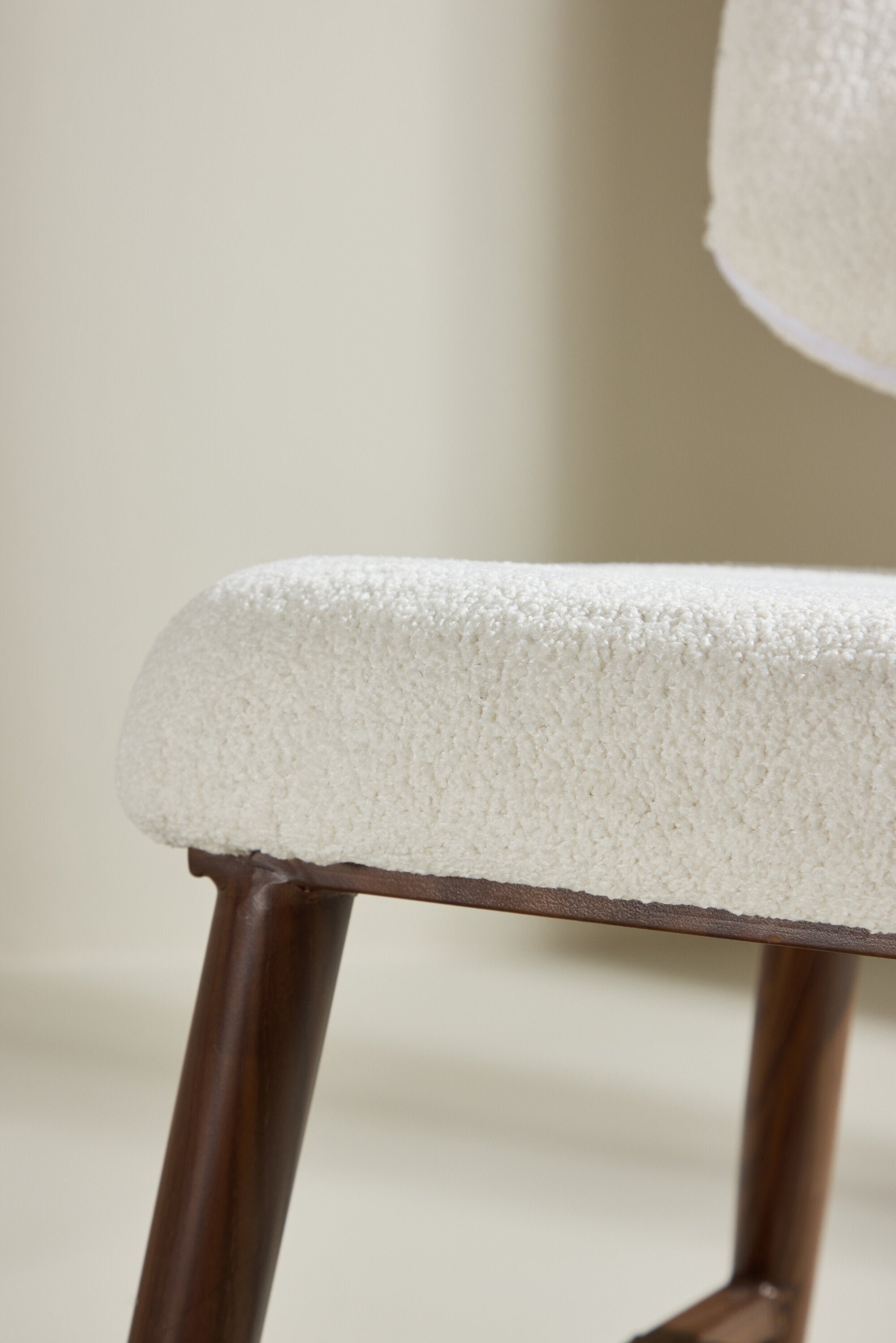 Midland Lounge Chair