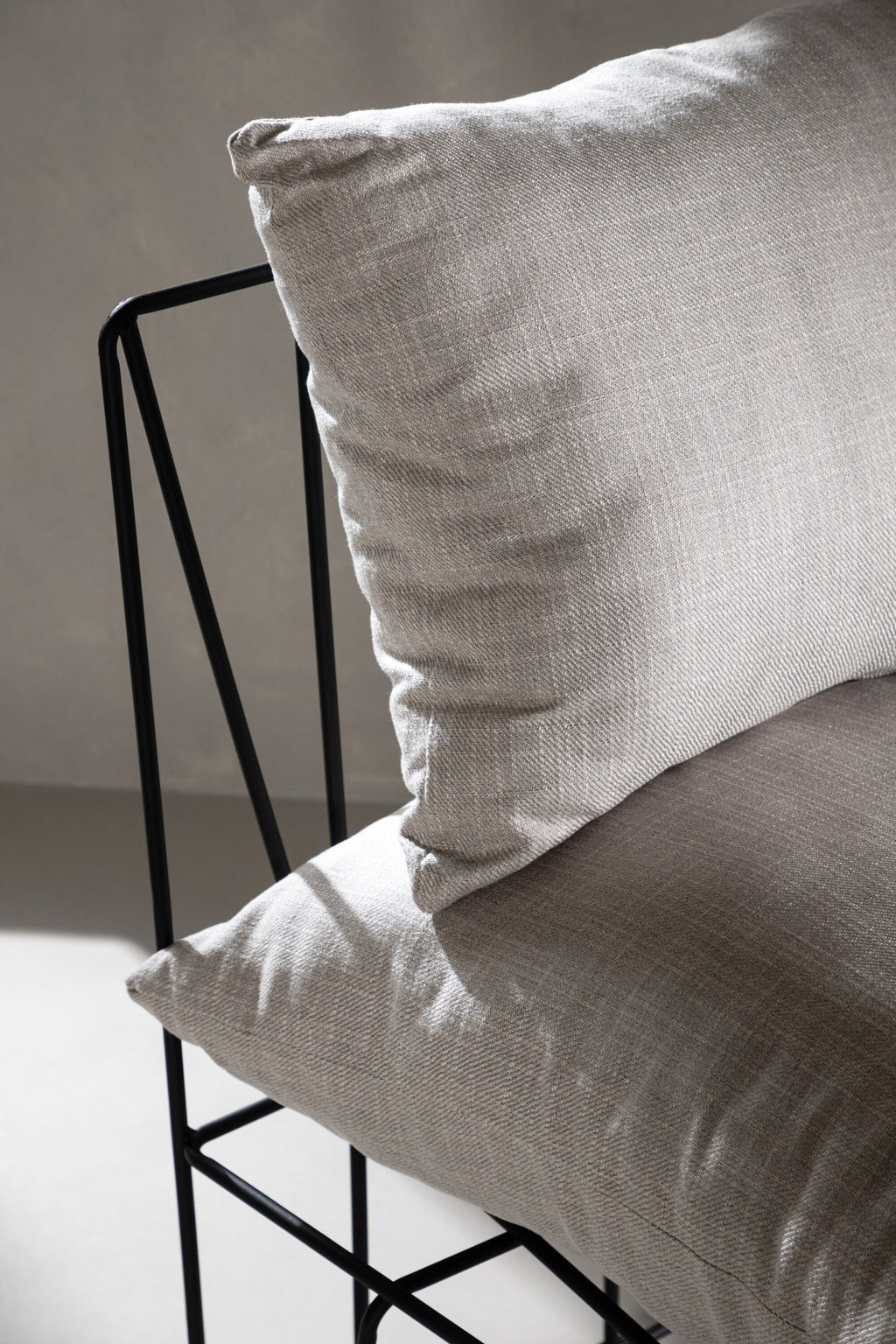 Livonia Lounge Chair