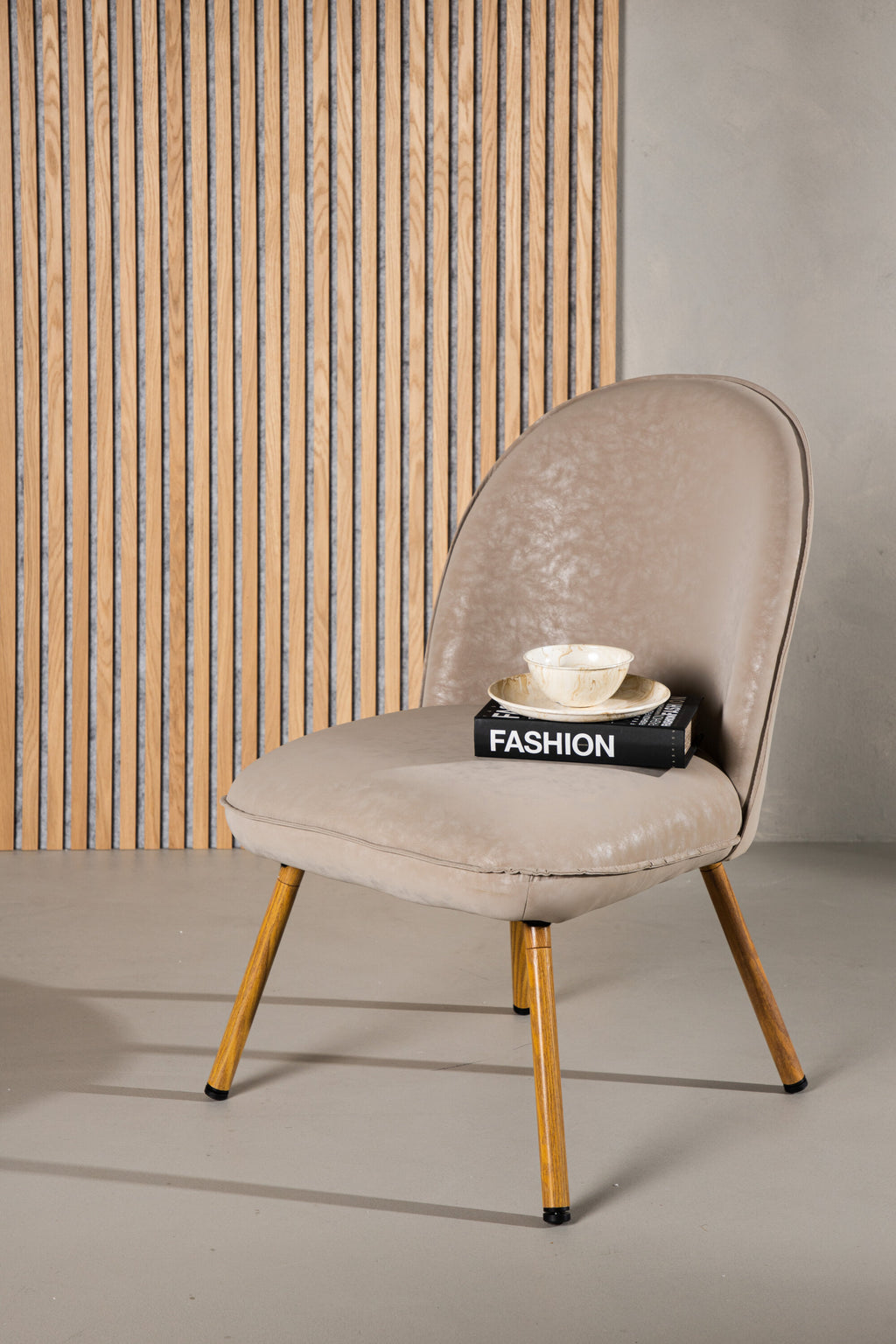 Polar Lounge Chair