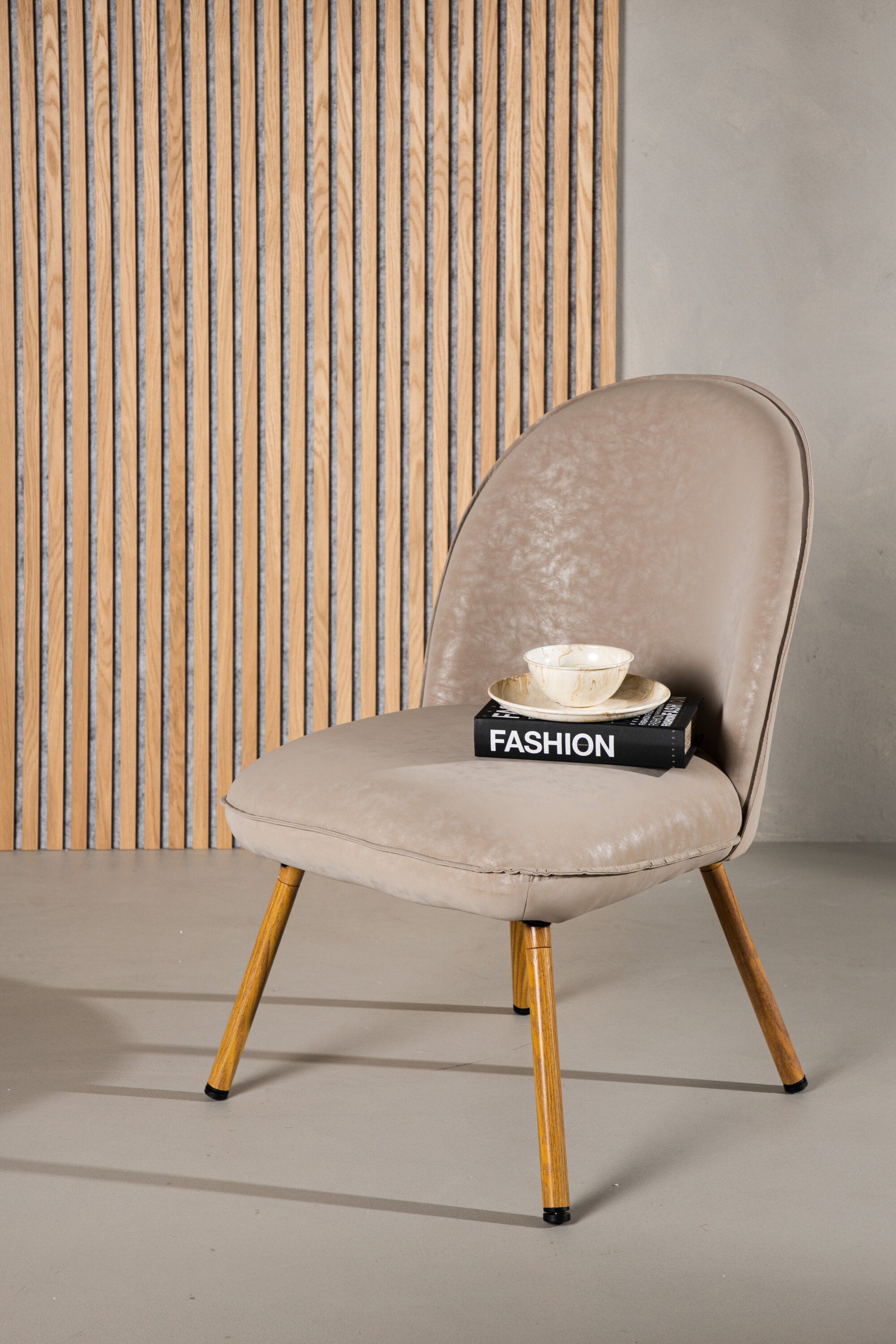 Polar Lounge Chair