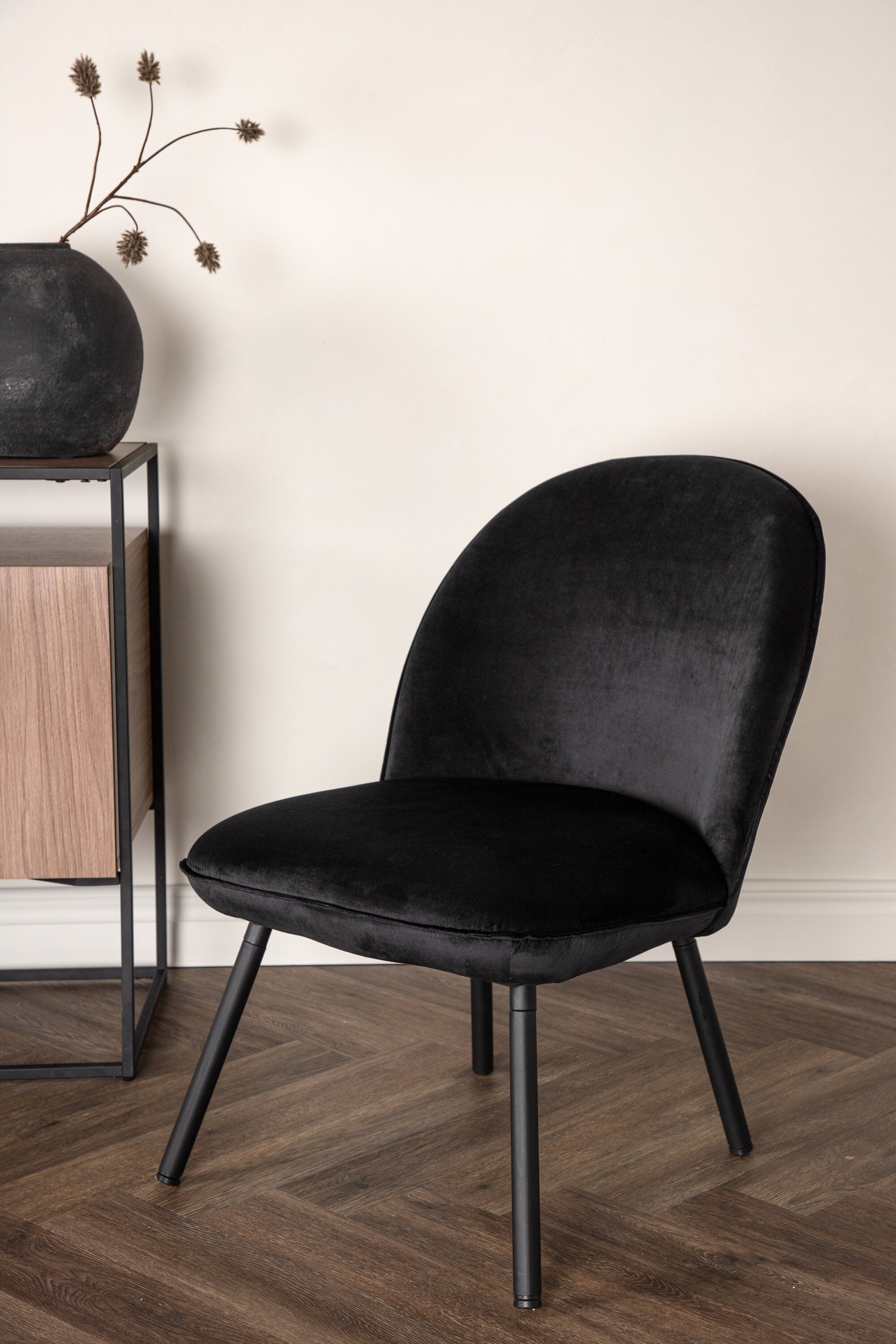 Polar Lounge Chair