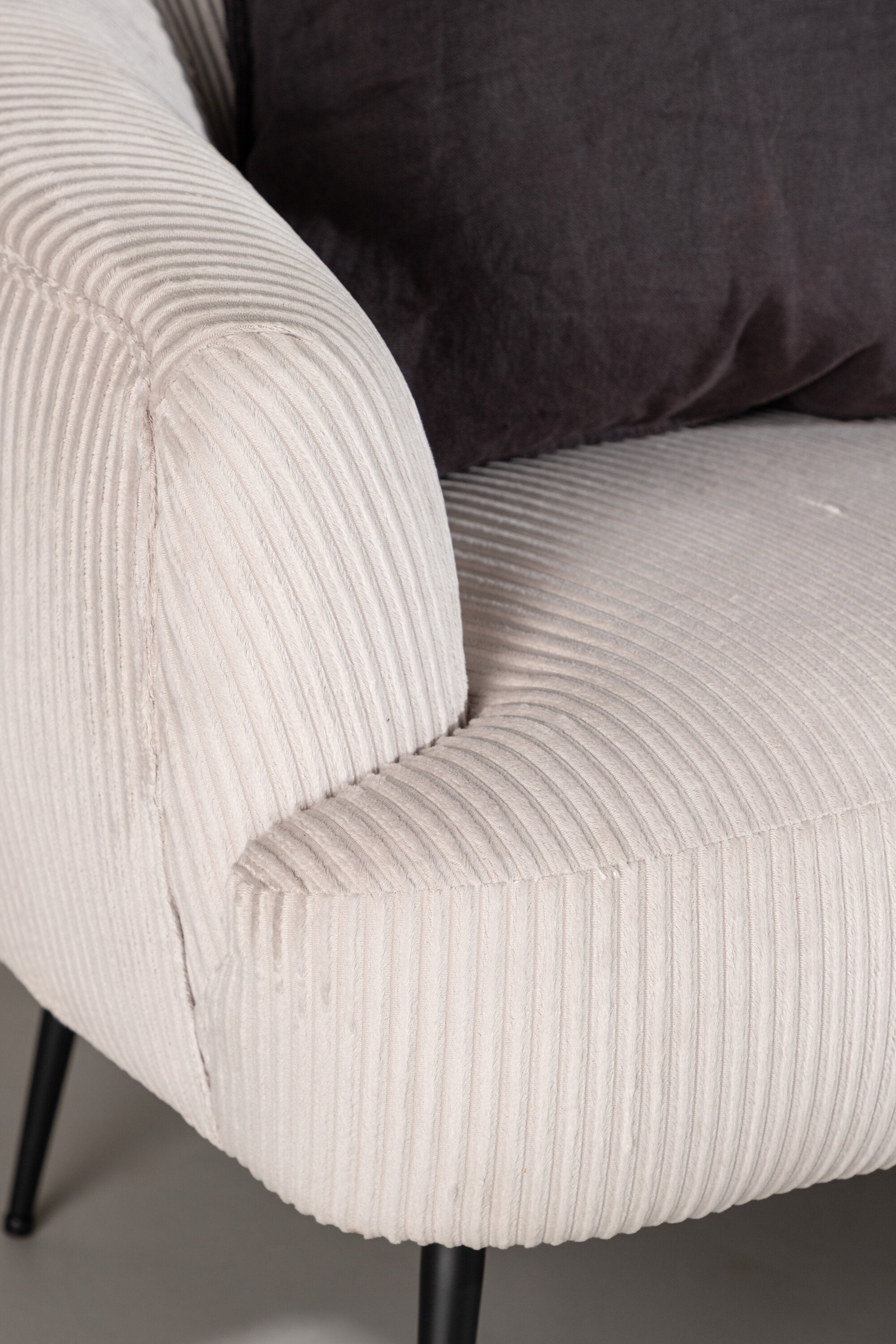 Derry Armchair
