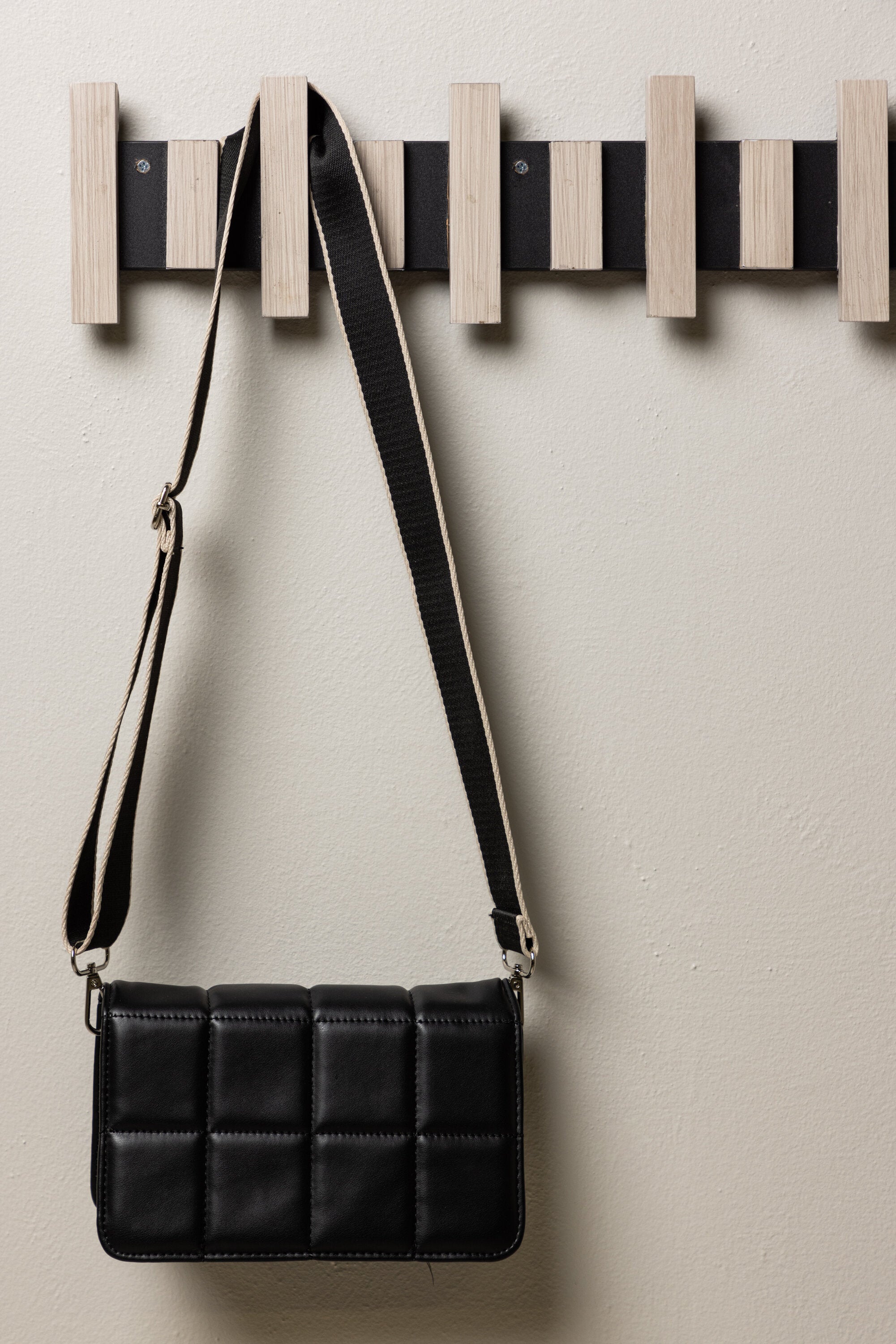 30063-110_5_m Nimes Kleiderbügel Kleiderhaken