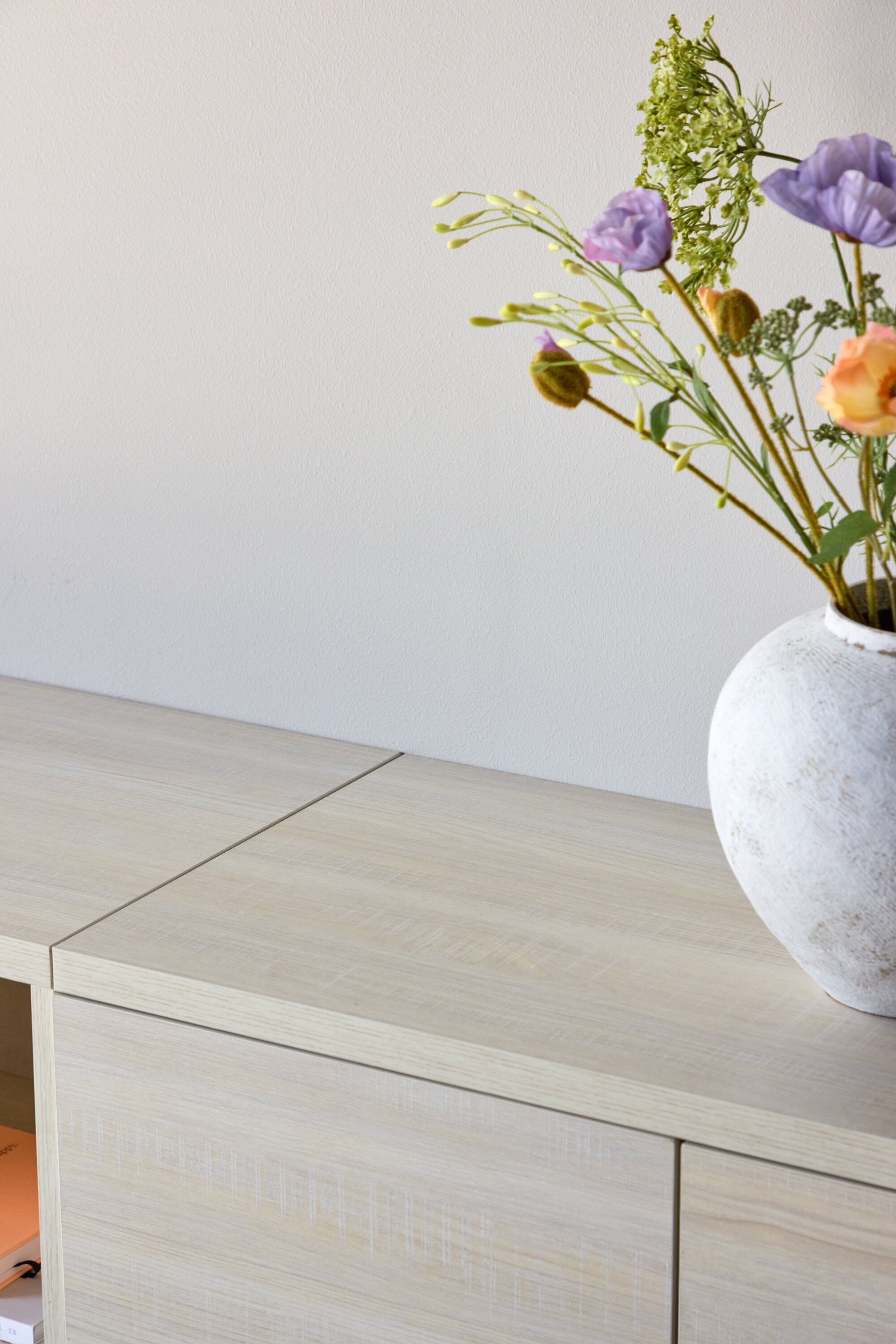 30089-111_7_m Nomi Tv Bank Tv Board