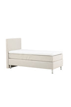 Bett Toledo