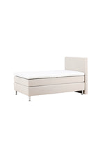 Bett Toledo