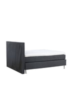 Bett Toledo