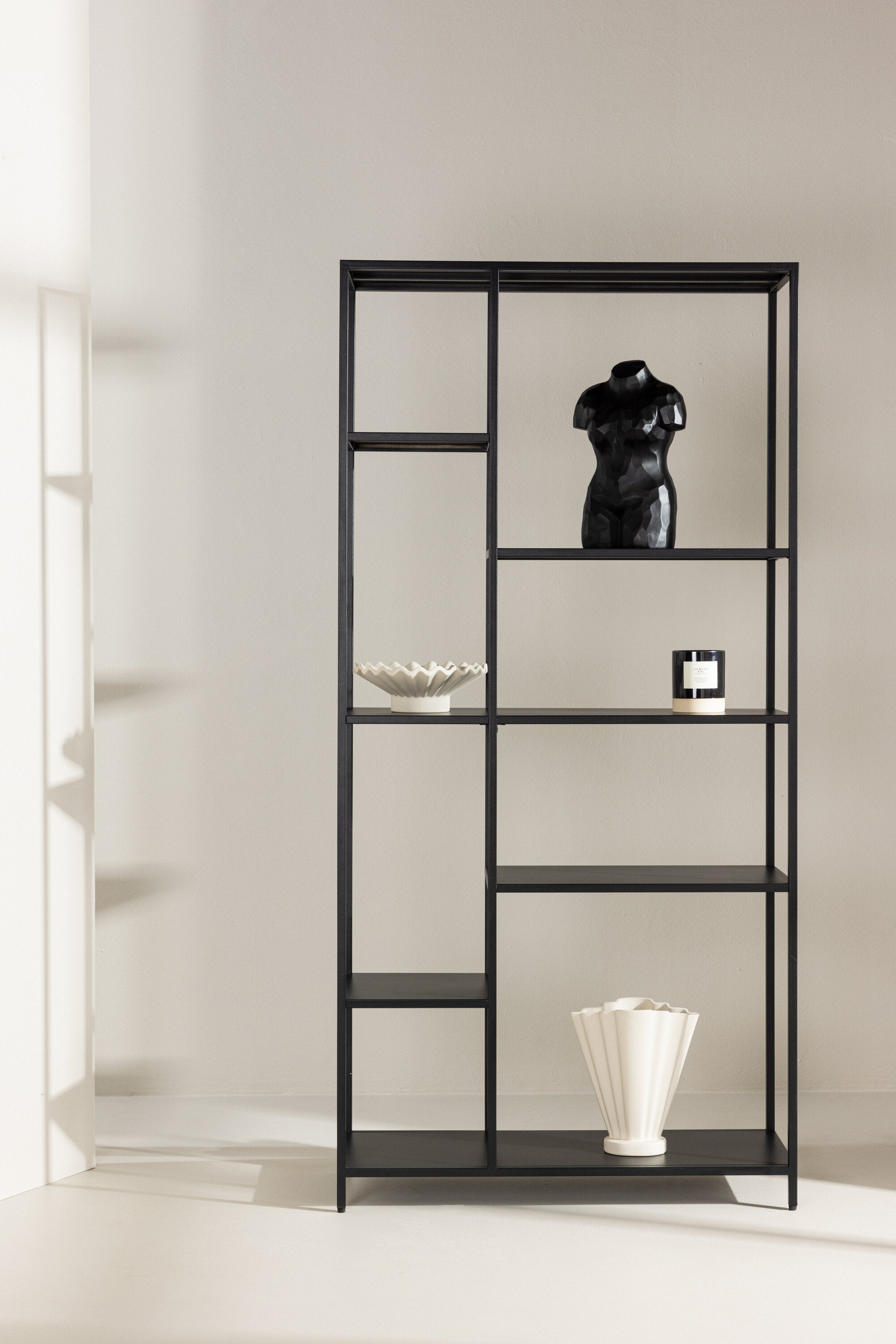 30130-100_1_m El Alto Shelf Regal