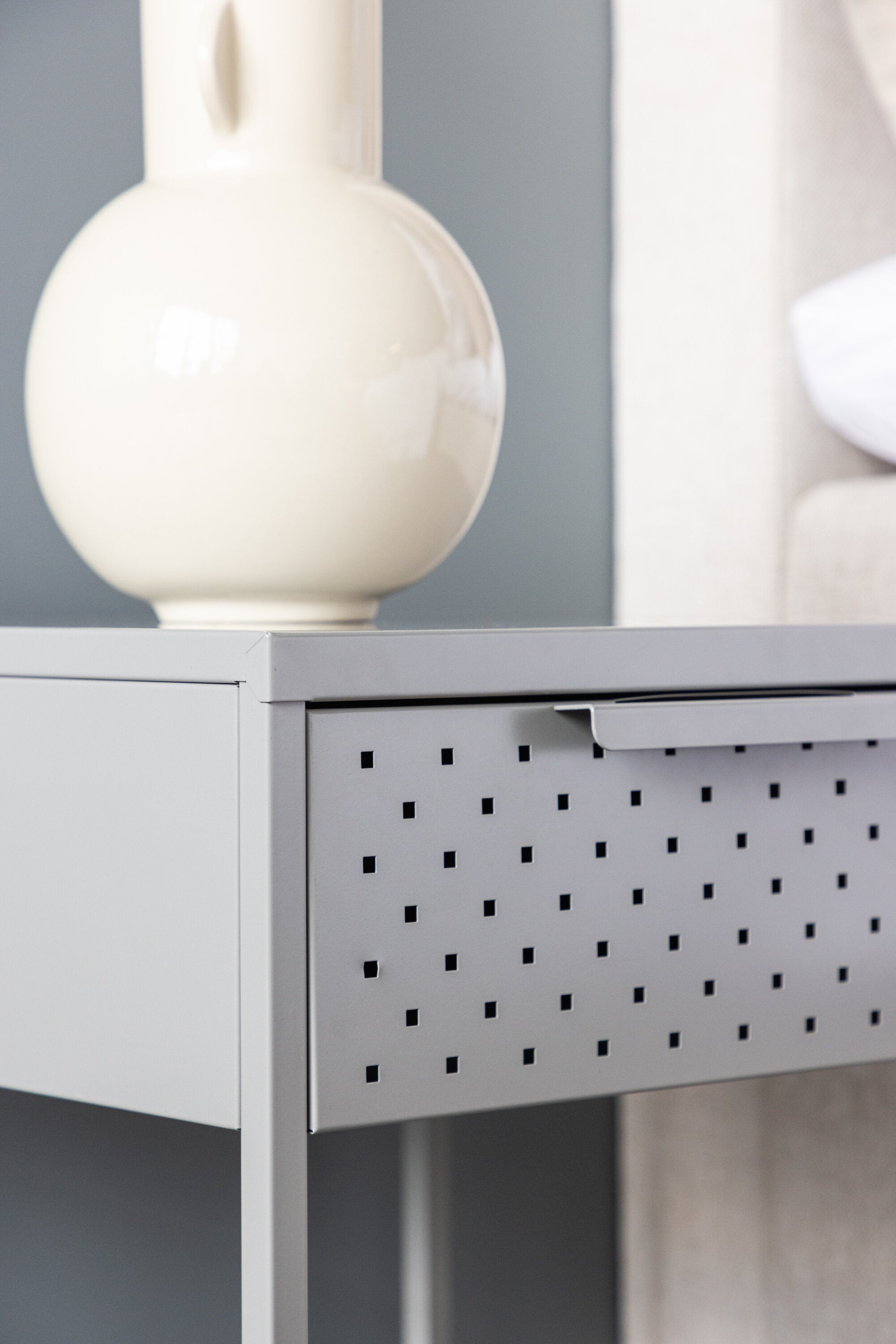 30139-106_3_m Sacramento Drawer Nachttisch