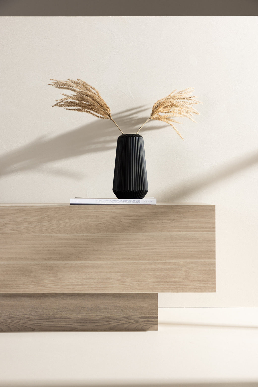 30168-130_3_m Cuenca Tv Bank Tv Board