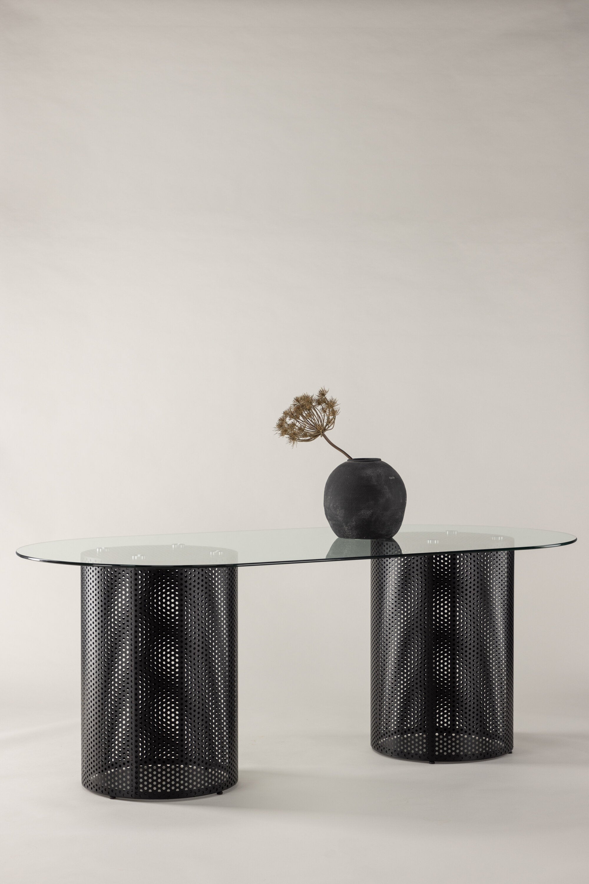 Glasgow x Josefin Lustig Tisch