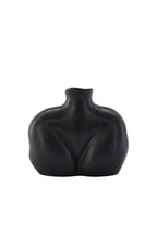 Harvey Vase