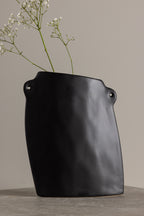 Hie Vase