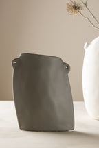 Hie Vase
