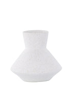 Rellis Vase