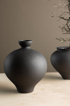 Rellis Vase
