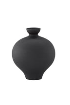 Rellis Vase