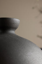 Rellis Vase