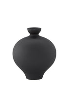 Rellis Vase