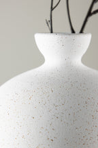 Rellis Vase