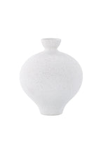 Rellis Vase