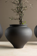 Rellis Vase