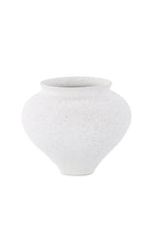 Rellis Vase